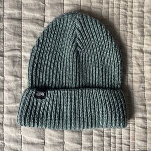 Mountain Hardwear Lone Pine wool blend beanie